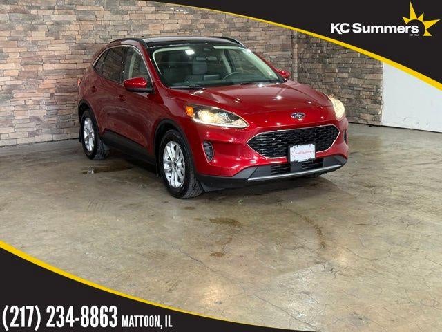 2020 Ford Escape SE FWD in Rapid Red Metallic Tinted Clearcoat — front three-quarter view