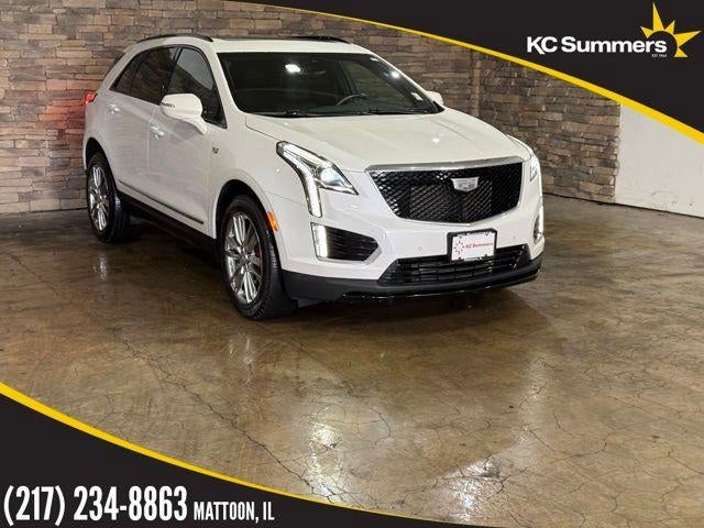 2022 Cadillac XT5 AWD 4dr Sport in Crystal White Tricoat — front three-quarter view